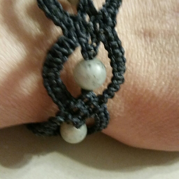 New Macrame Dark Blue/Labradorite Bracelet - Picture 3 of 6
